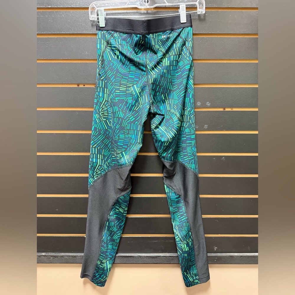 Nike Pro HyperCool Compression Tights Medium - image 3